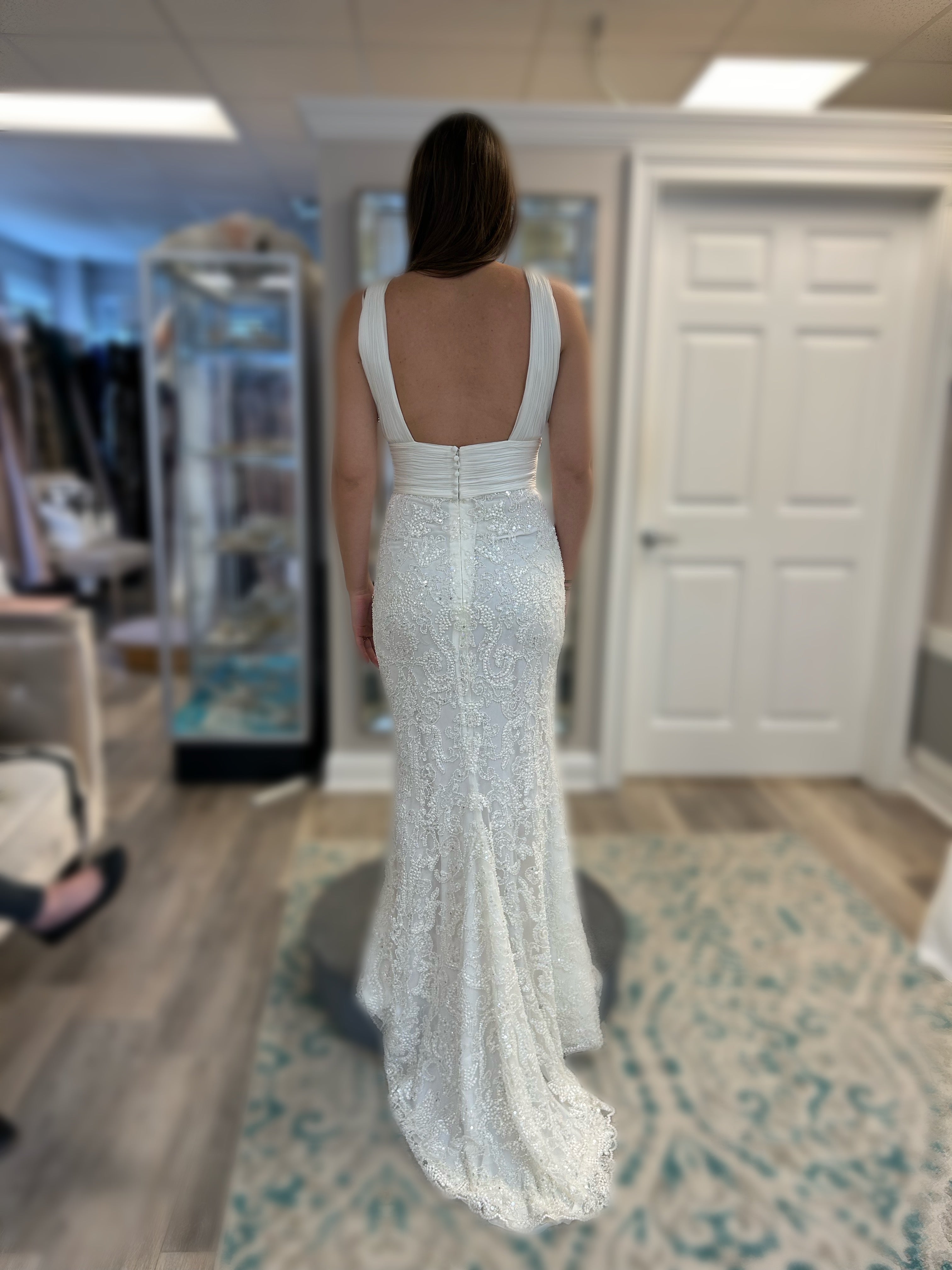 Atelier Pronovias 'Cannes' Wedding Dress Sample