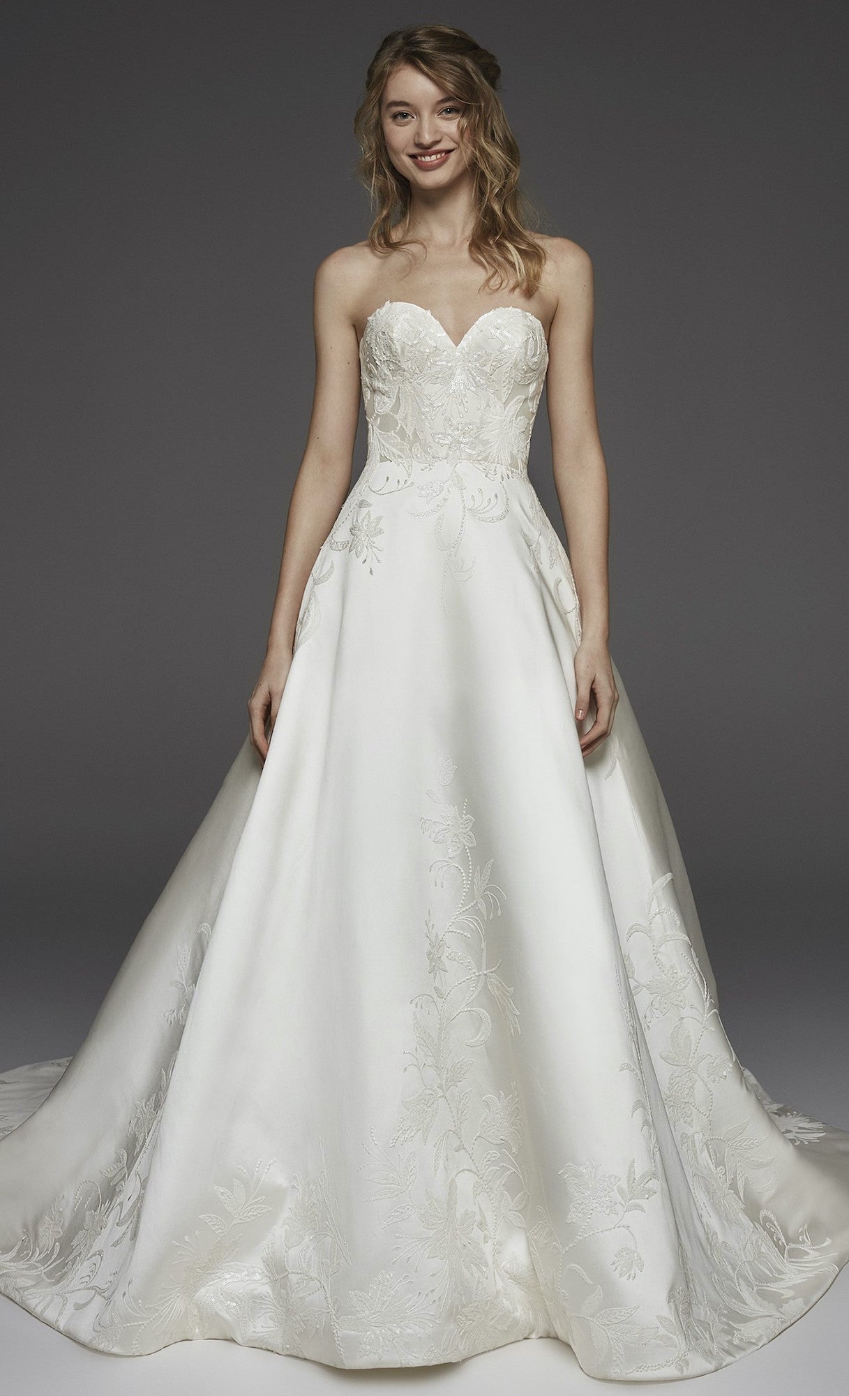 Atelier Pronovias 'HELA' Wedding Dress Sample – The Persnickety Bride