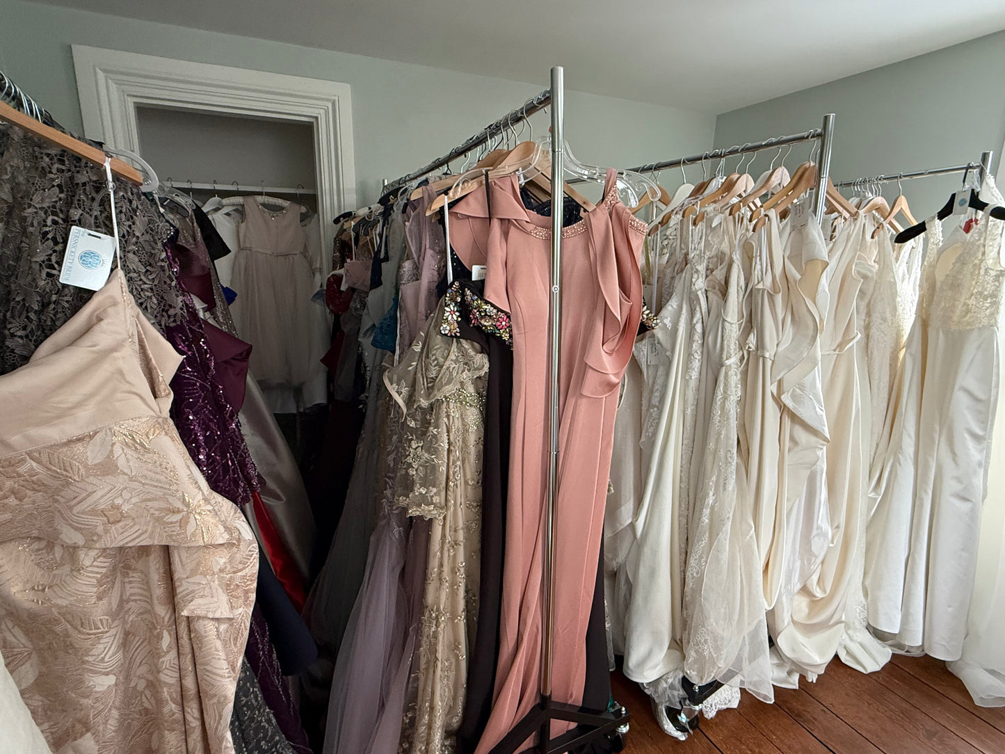 Off-the-Rack Wedding Dresses & Mother of the Bride/Groom Dresses: The Smart Way to Save on Designer Gowns