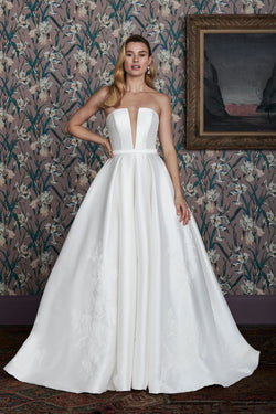 Justin Alexander Signature 99144 Dress Sample