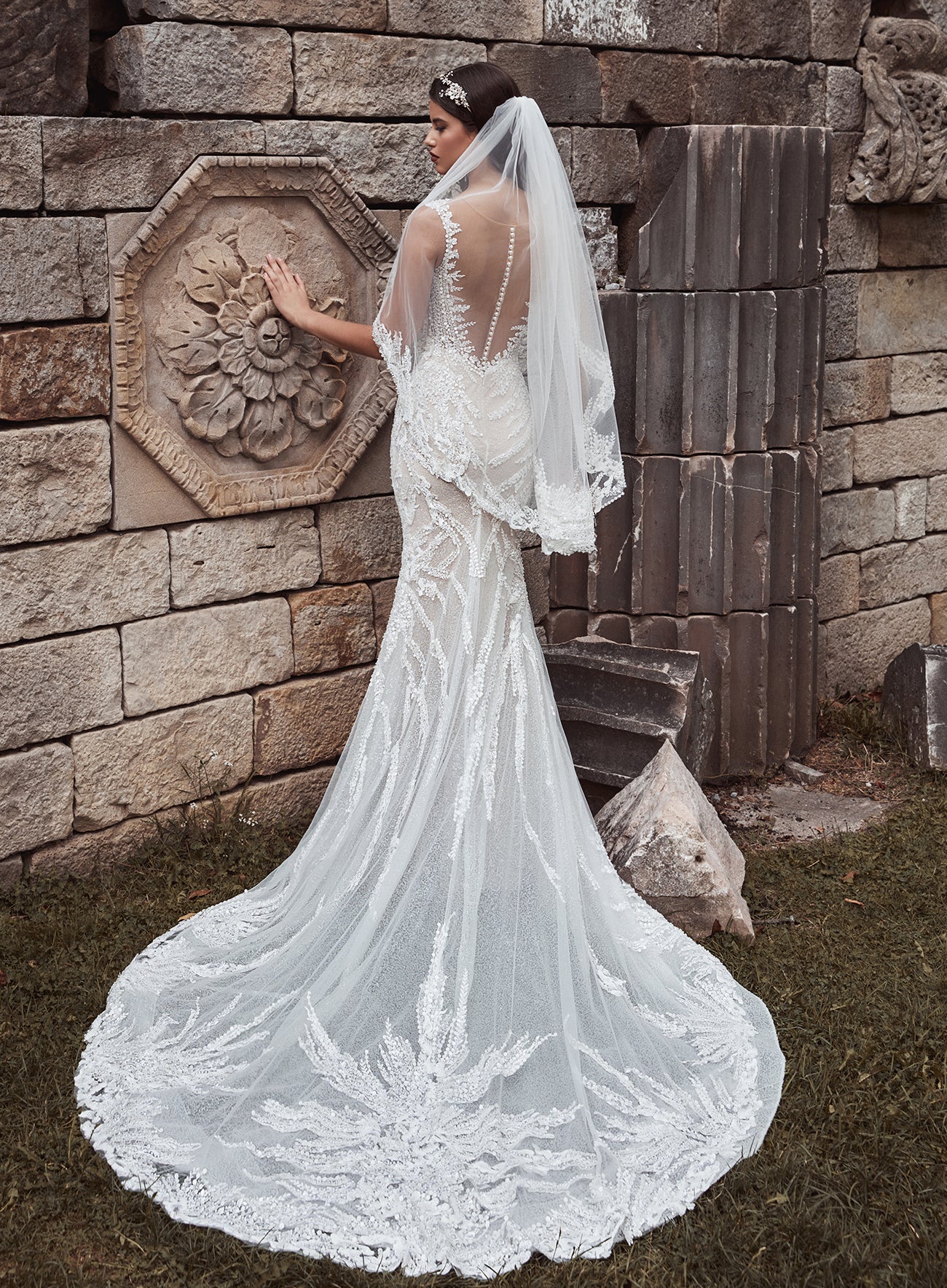 Calla Blanche Seafoam Veil V2112F - The Persnickety Bride
