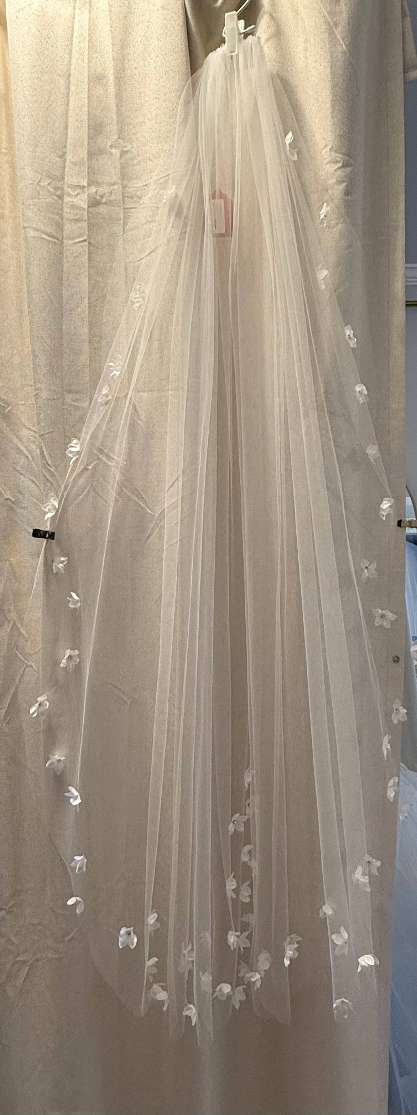 Halima Grine Floralie Veil - The Persnickety Bride