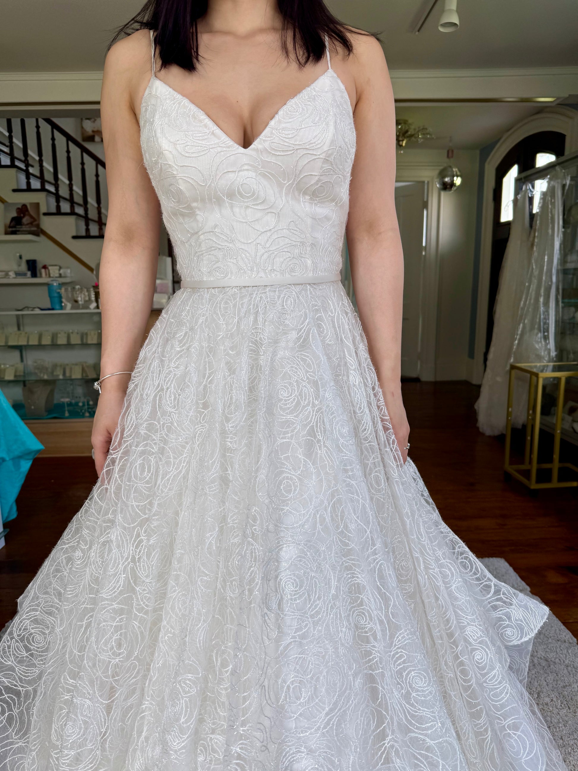 Paloma Blanca 4858 Wedding Dress Sample