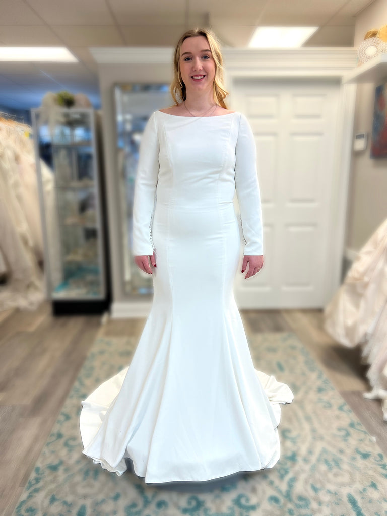 Justin alexander best sale style 8936