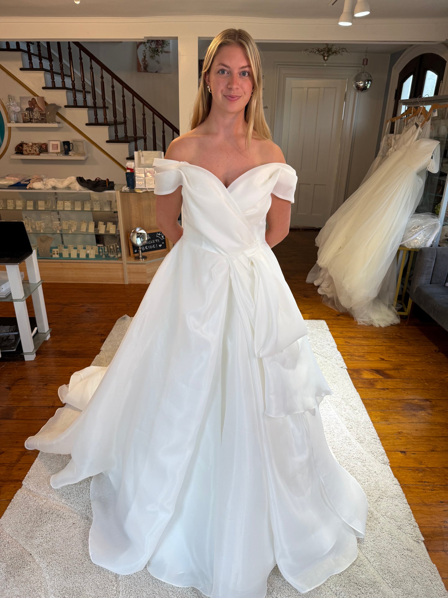 Bride Sample Bridal Sample Gowns – The Persnickety Bride