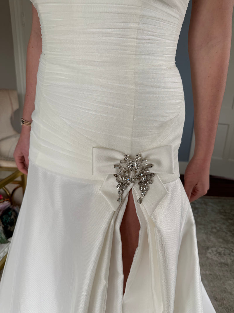 Justina McCaffery JM110 Wedding Dress Sample