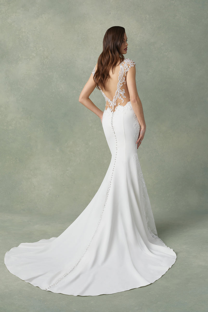 Justin Alexander 88289 Wedding Dress Sample