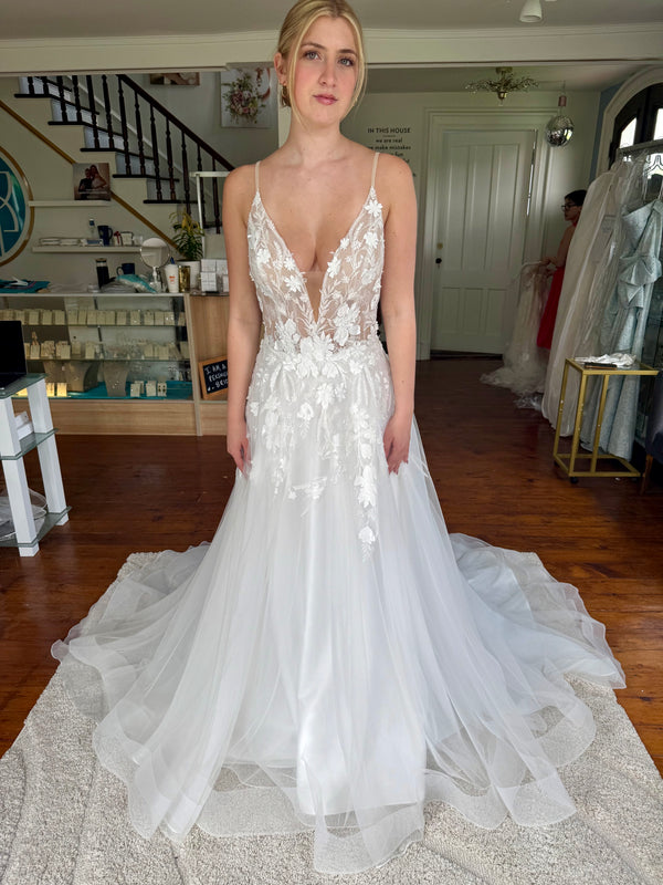 Justin Alexander 88356 Wedding Dress Sample