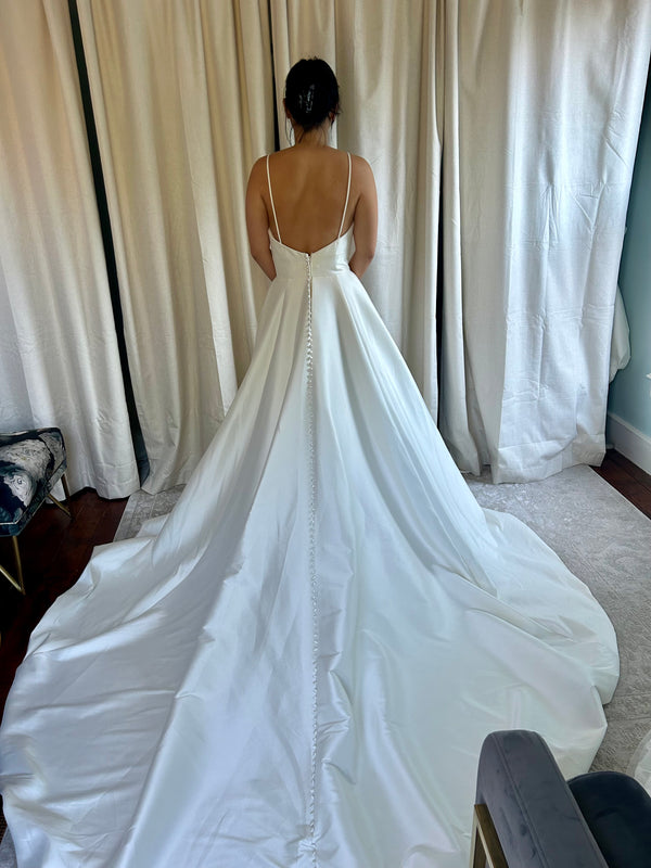 Justin Alexander Signature 99142 Dress Sample