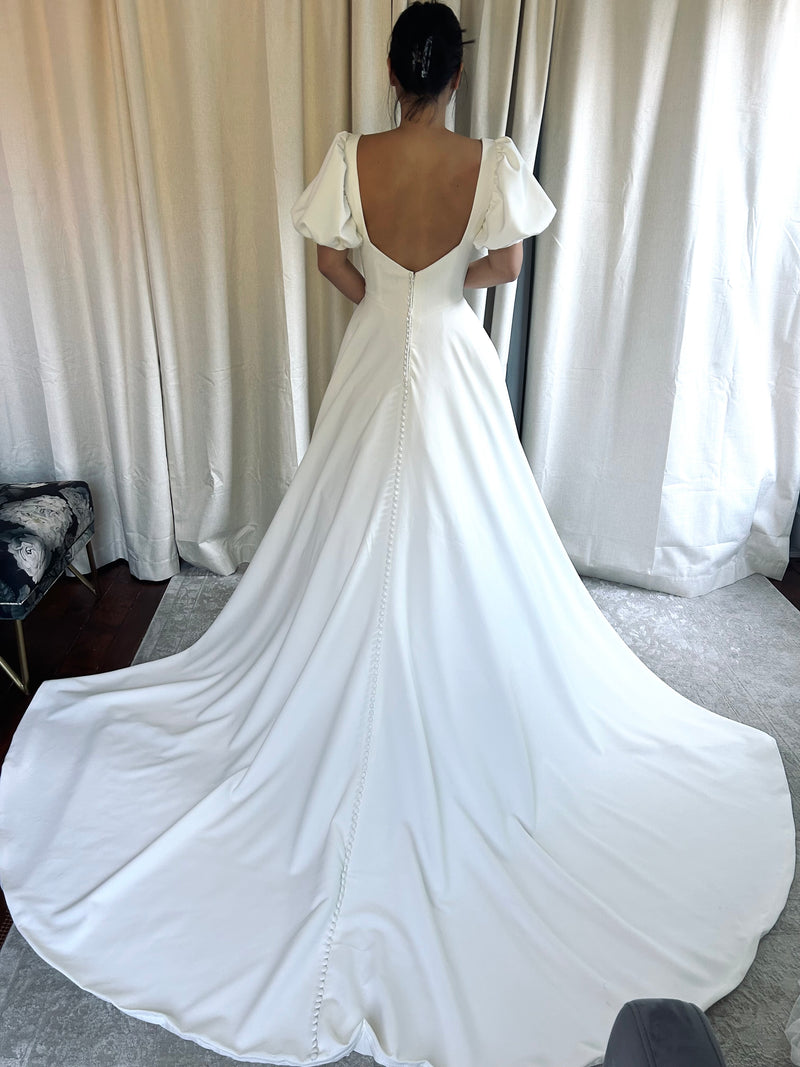 Justin Alexander Signautre 99257 Wedding Dress Sample