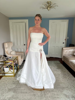 Justina McCaffery JM110 Wedding Dress Sample