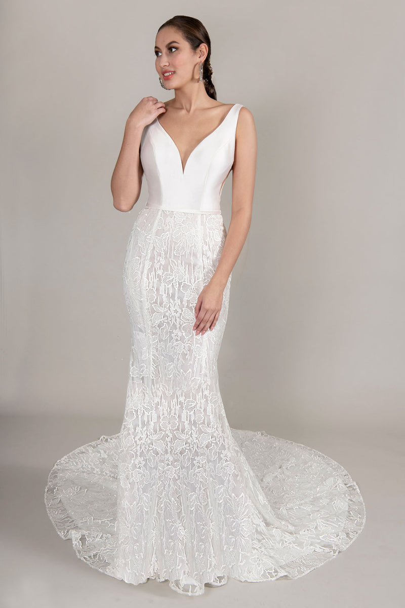 Yumi Katsura 'Kendall' Wedding Dress Sample