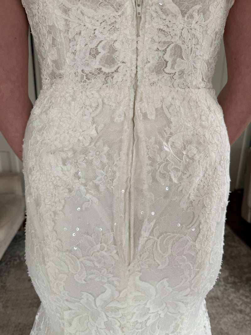 Lea- Ann Belter 'Serena' Wedding Dress Sample