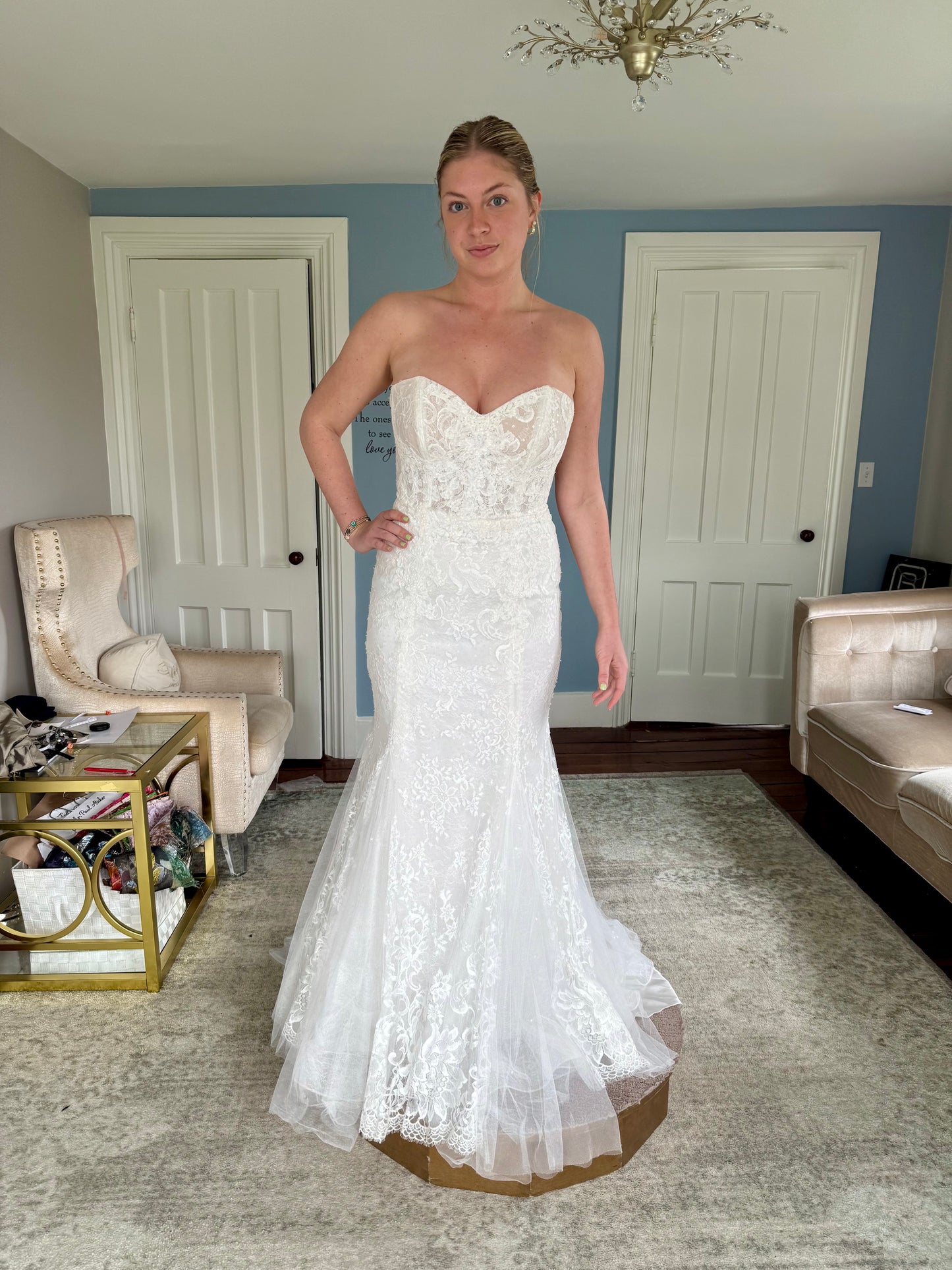 Lea- Ann Belter 'Serena' Wedding Dress Sample Lea- Ann Belter 'Serena' Wedding Dress Sample