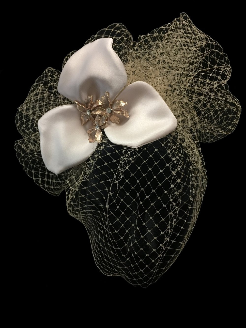 Malis Henderson Rose Gold Vintage Style Bridal Headpiece MH7916 - The Persnickety Bride