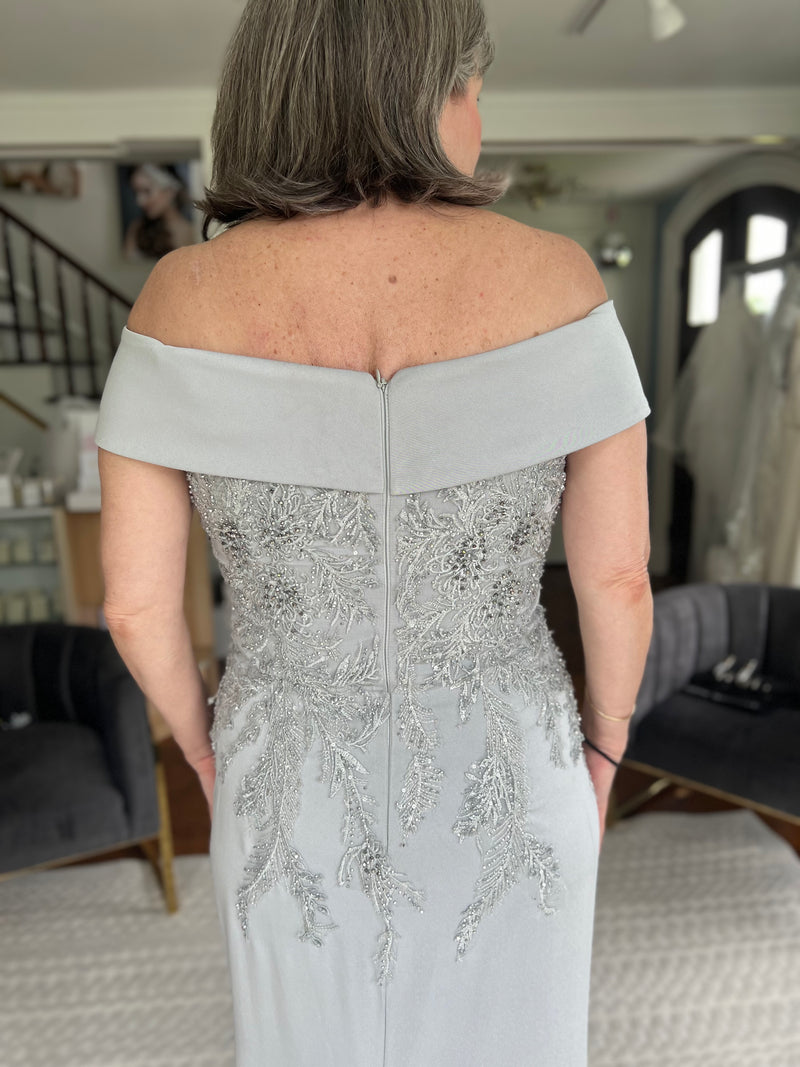 Mon Cheri 220932 Sample Gown