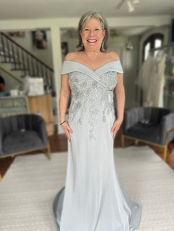 Mon Cheri 220932 Sample Gown