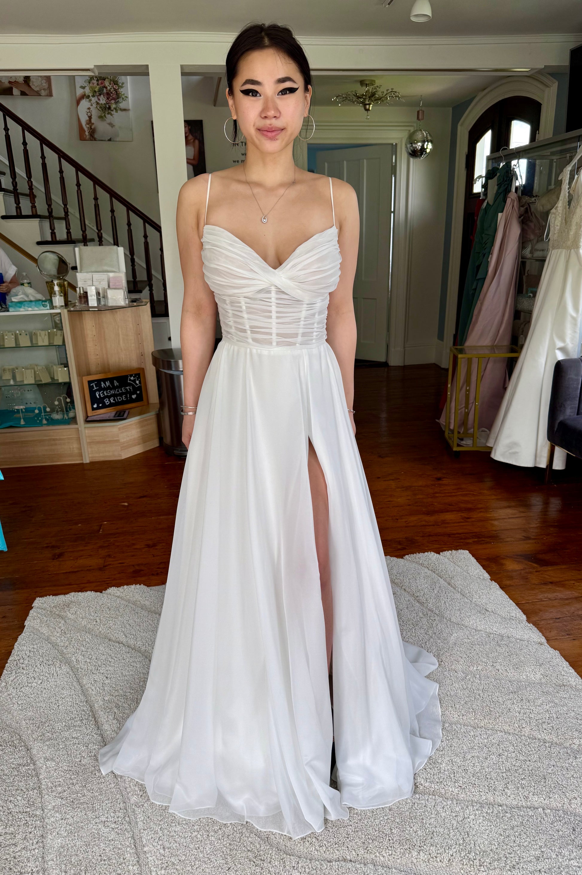 Paloma Blanca 5028 Wedding Dress Sample