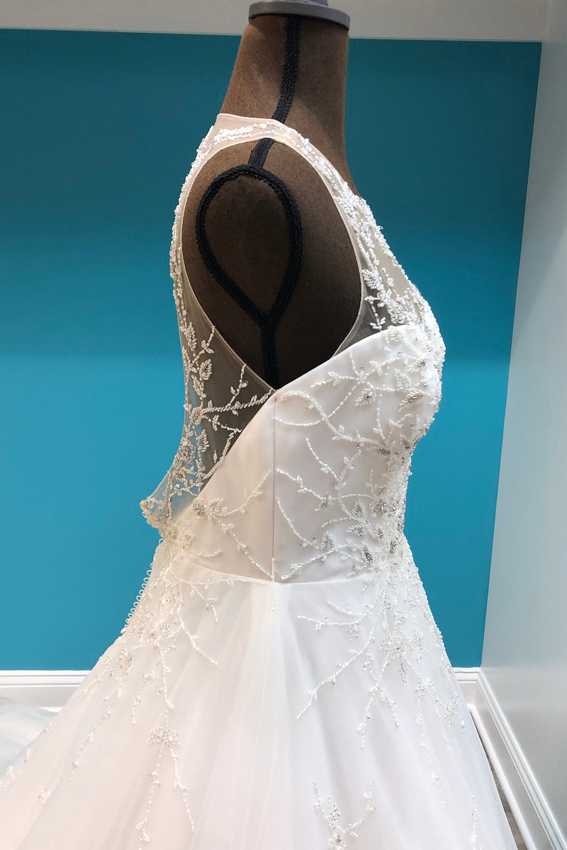 Justin Alexander Signature Style 9900 - The Persnickety Bride
