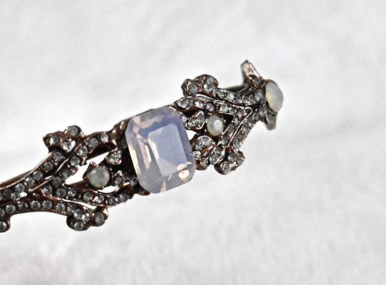 Regal & Antique Gold Bracelet - The Persnickety Bride