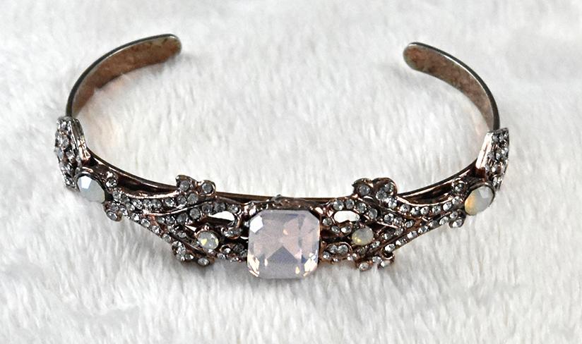 Regal & Antique Gold Bracelet - The Persnickety Bride