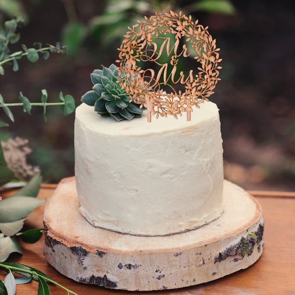 Mr. and Mrs. Rustic Wreath Cake Pick