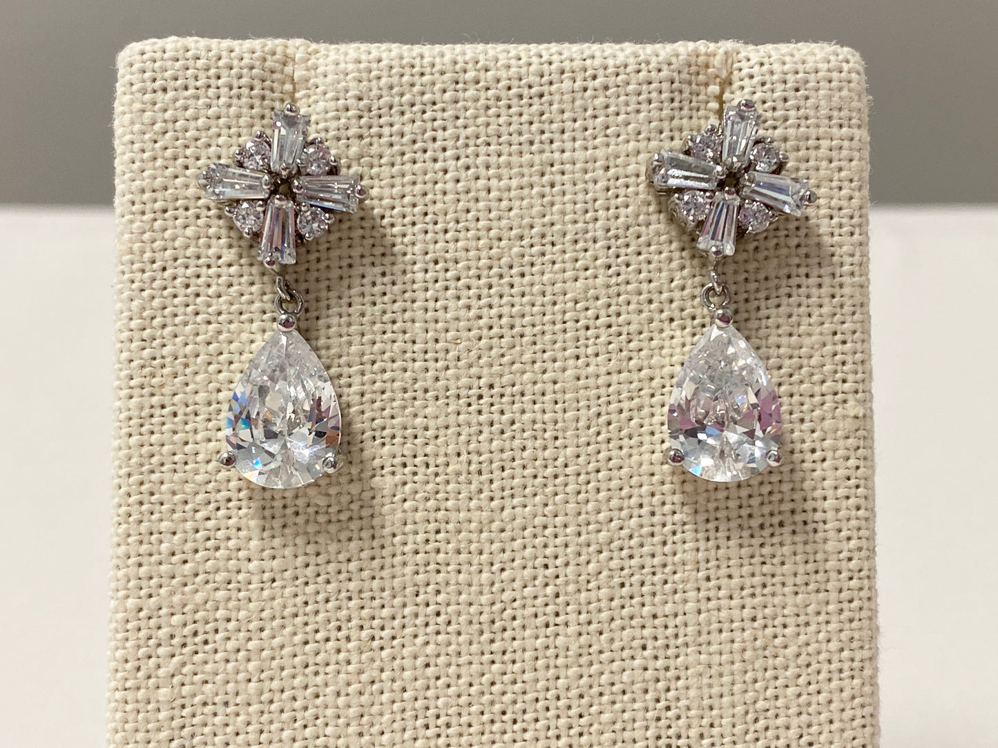 Your Paths Will Cross Diamontage Earrings - The Persnickety Bride