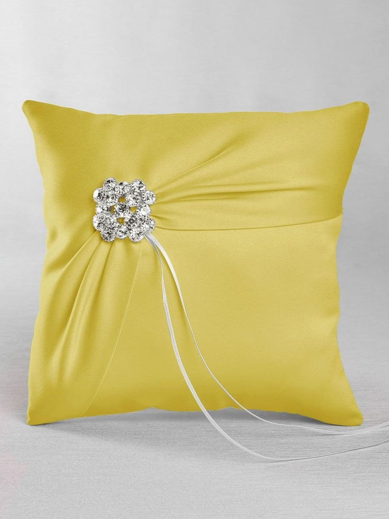 Garbo in Satin Ring Pillow - The Persnickety Bride