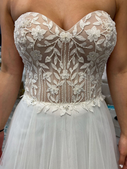 A Line Strapless Lace Justin Alexander Dress